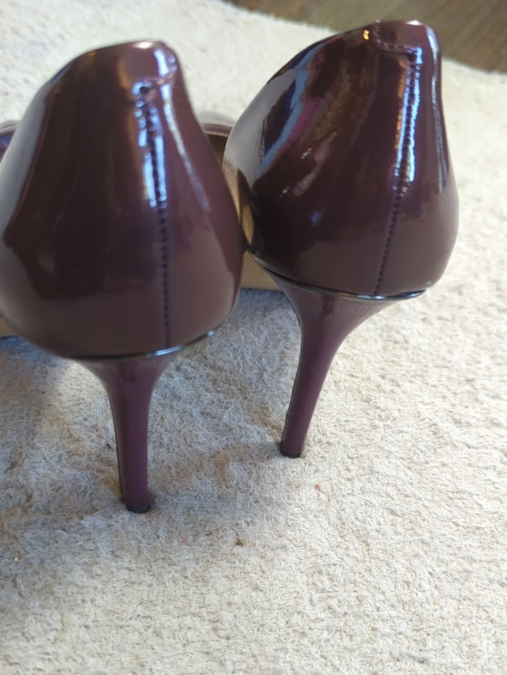 White House Black Market Size 9 Ella Empire Plum Patent Leather d'Orsay Pump